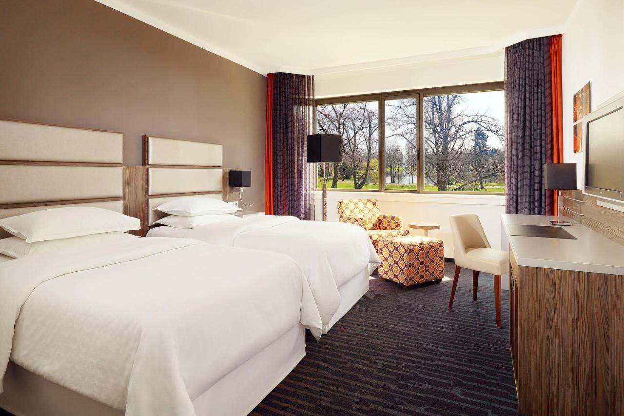 Sheraton Hotel 4*