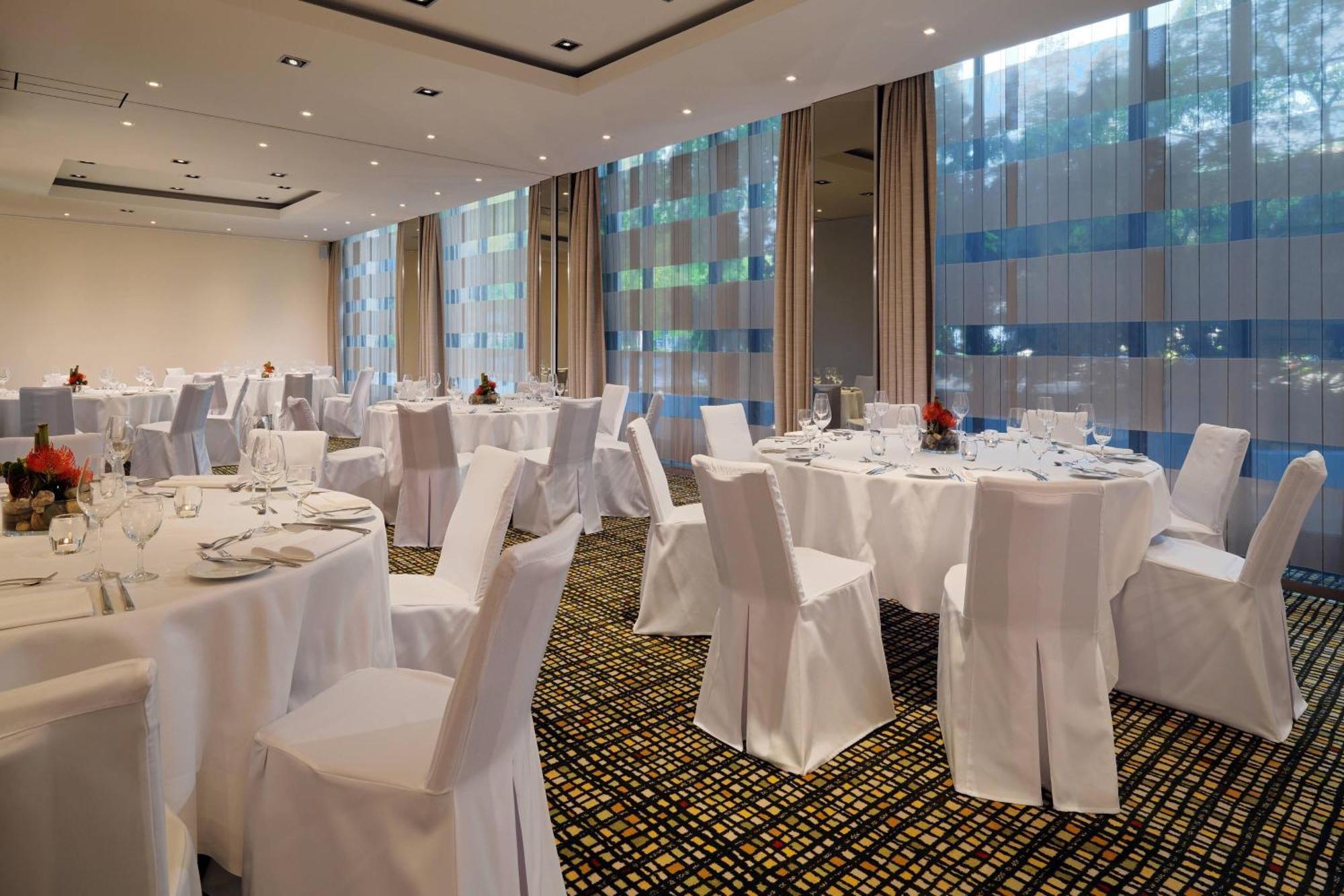 Sheraton Hotel 4*